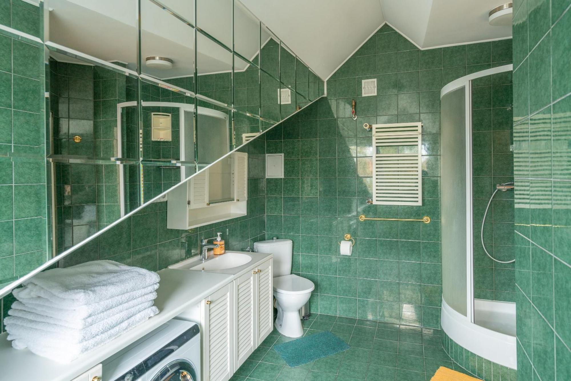 Dwupoziomowy Apartament Krakowskie Przedmiescie Apartament *